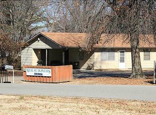 321 S Neal St, Prairie Grove, AR 72753