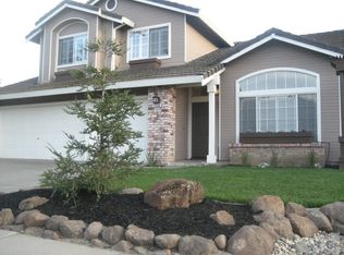 748 Syracuse Dr, Vacaville, CA 95687