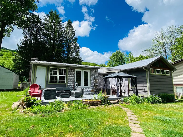 2143 Pisgah Hwy — Photo 4