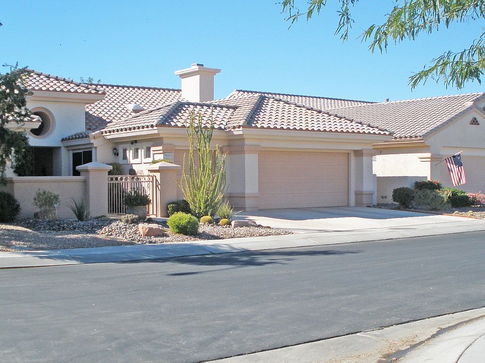 1st image of 78153 Foxbrook Ln