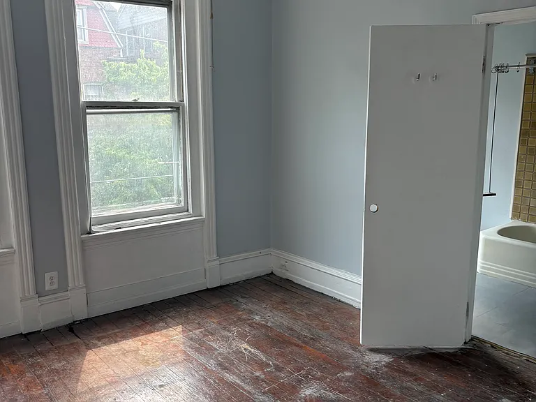 1013 S Farragut Ter #2 — Photo 9