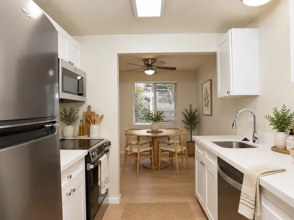 Meridian West Apartments