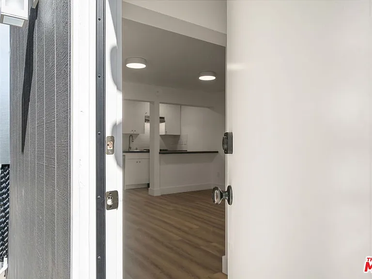 6821 E Ocean Blvd #1/2 — Photo 4
