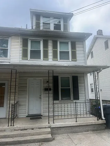 316 N 2nd St Photo 1