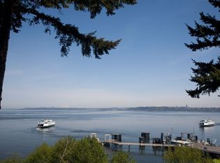 10400 SW Cowan Rd, Vashon, WA 98070