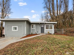 1420 E 32nd St, Tacoma, WA