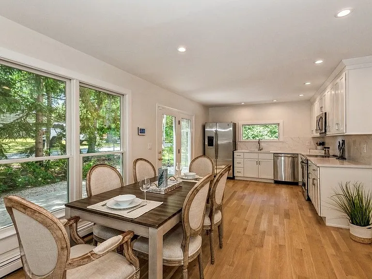 30 Ocean View Ave — Photo 5