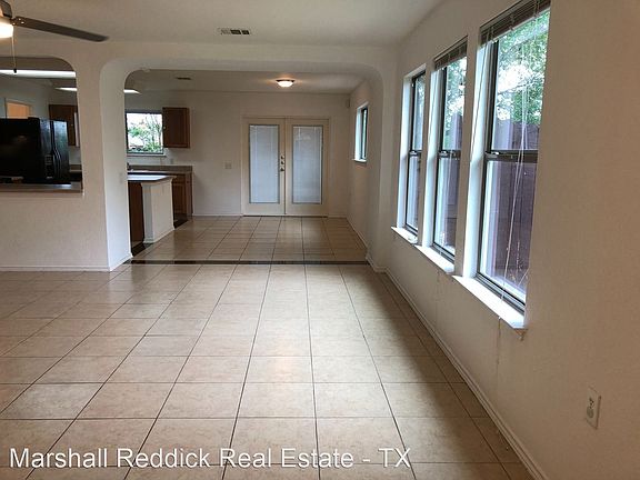 5th image of 12905 Perconte Dr