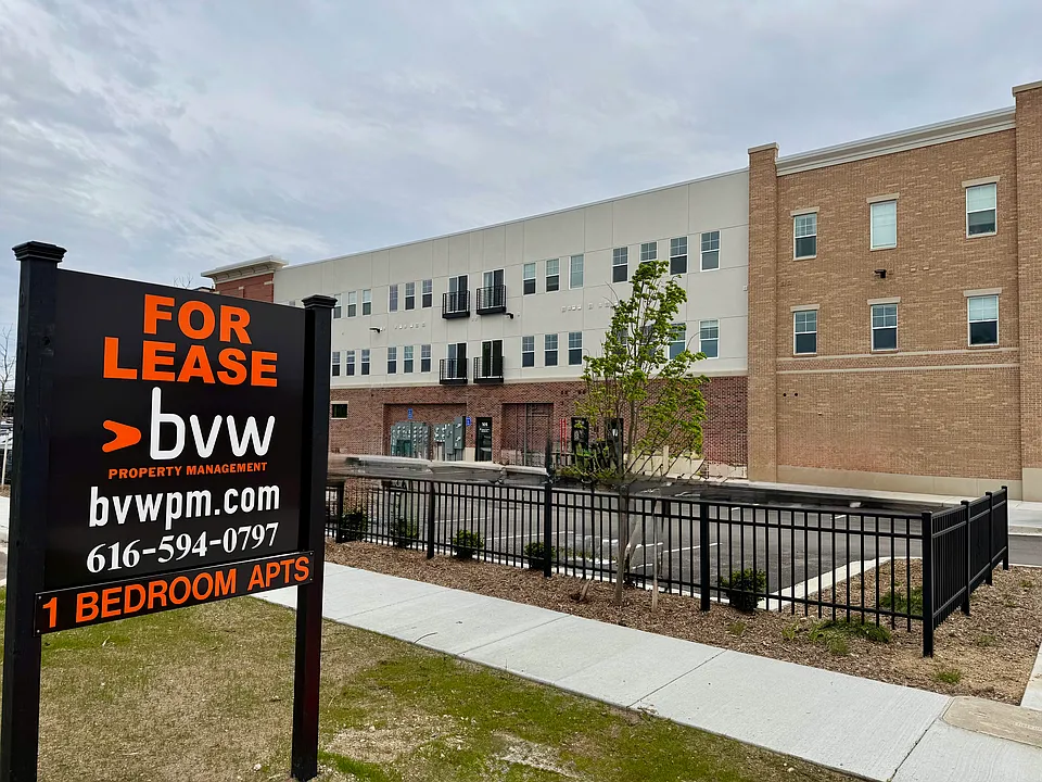 1 bed, 1.0 bath, 659 sqft, $1,350