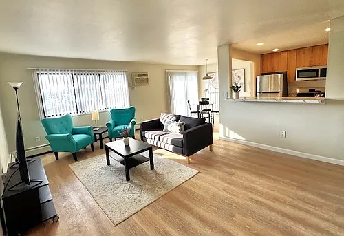 Eastern Lofts Apartment Homes Photo 1