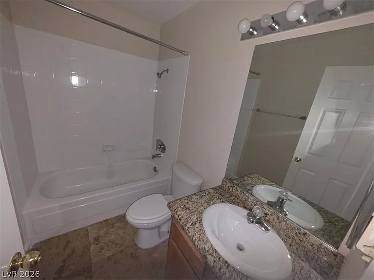5052 S Rainbow Blvd #106 — Photo 9