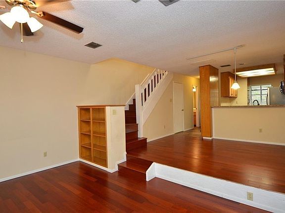 2nd image of 7122 Wood Hollow Dr APT 15
