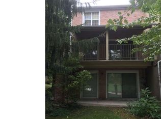 99 Medinah Dr, Reading, PA 19607