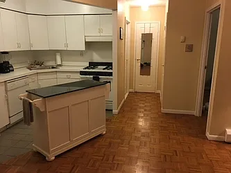Rented by 18 REALTY