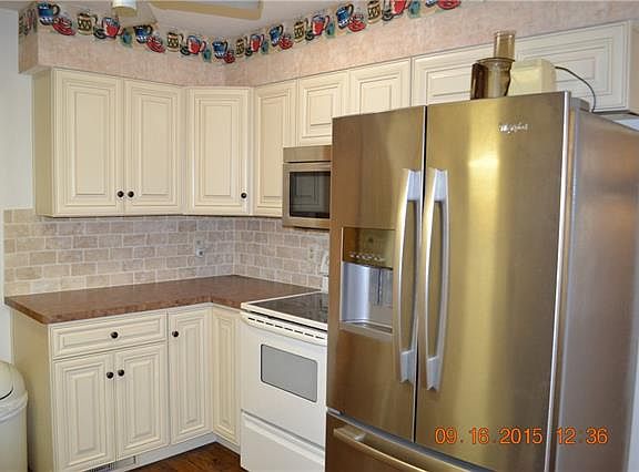 5th image of 539 Park Ln
