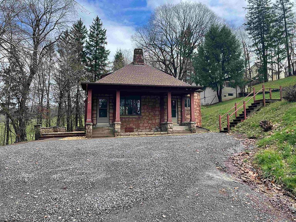 1st image of 1440 Stewartstown Rd