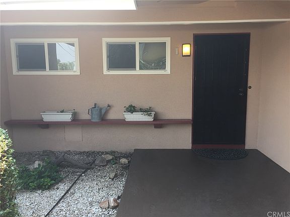 4th image of 1434 Willow Ave