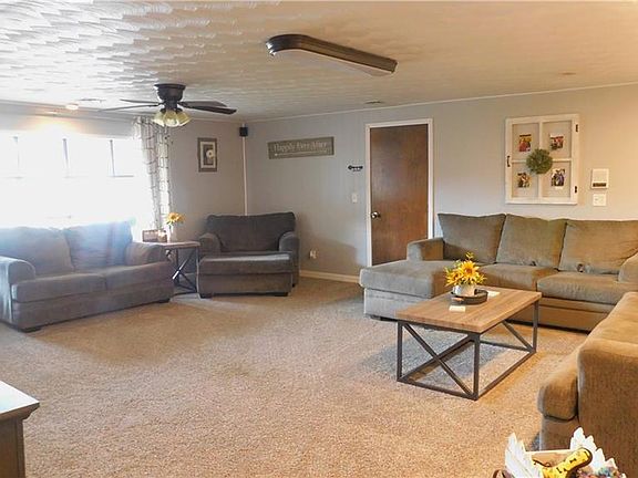 4th image of 4855 Pacific Ct