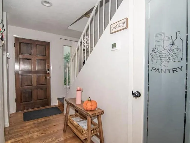 1309 Maple Leaf Ct — Photo 3