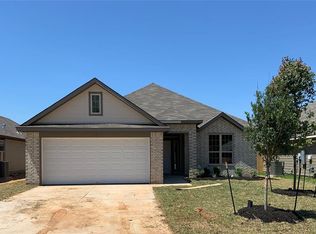 1138 Shadow Glenn Dr, Conroe, TX 77301