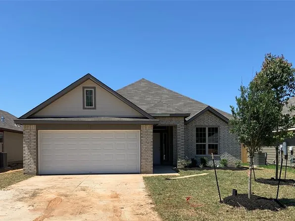 1138 Shadow Glenn Dr, Conroe, TX 77301