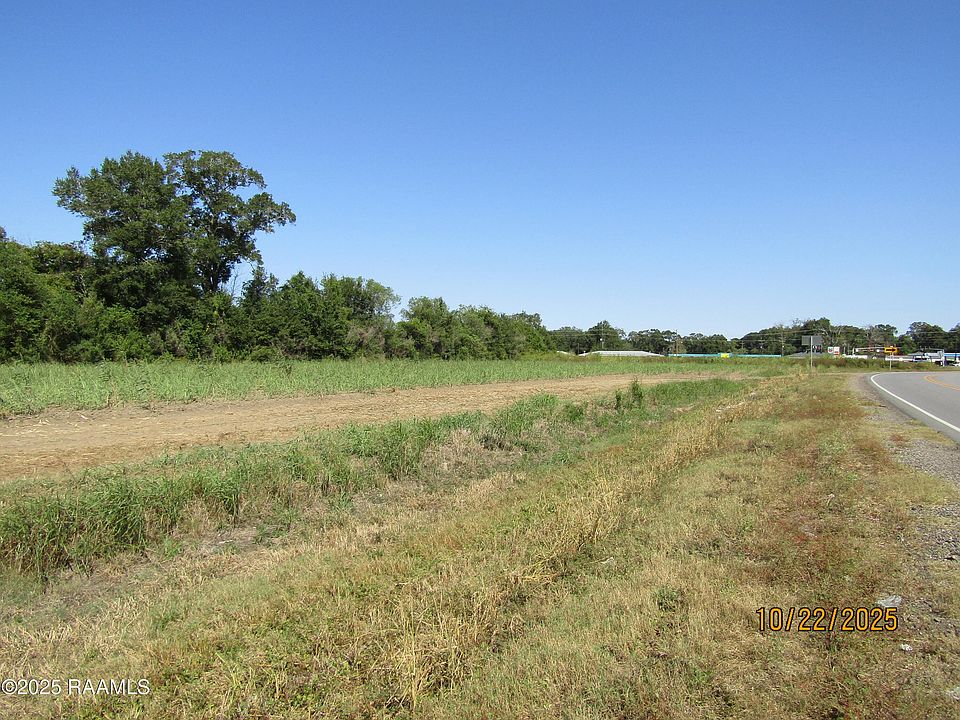 2nd image of Emile Verret Rd