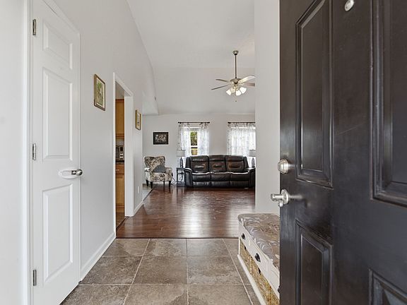 2nd image of 2045 Barretts Ridge Dr