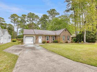 115 Woodlake Dr, Murrells Inlet, SC 29576