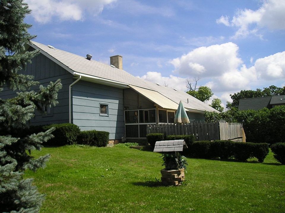 2nd image of 5581 Hunt Rd