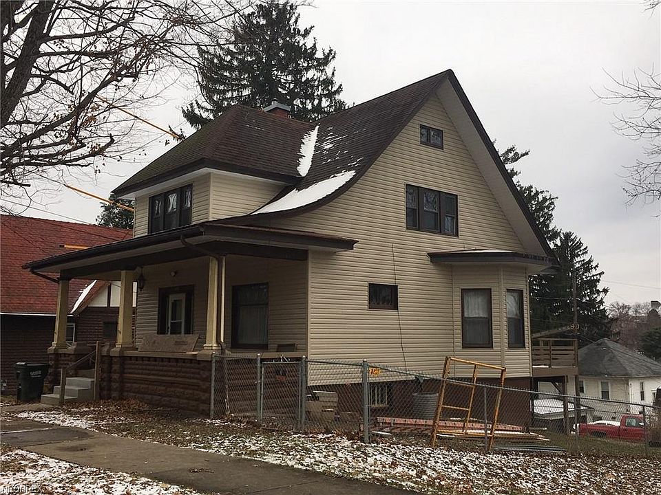 1st image of 616 Wall Ave