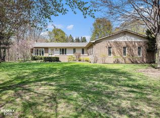 2690 Goodrich Rd, Otter Lake, MI 48464