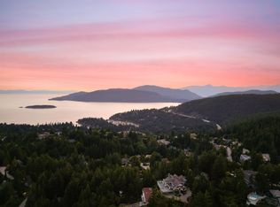 4665 Woodridge Pl #1, West Vancouver, BC