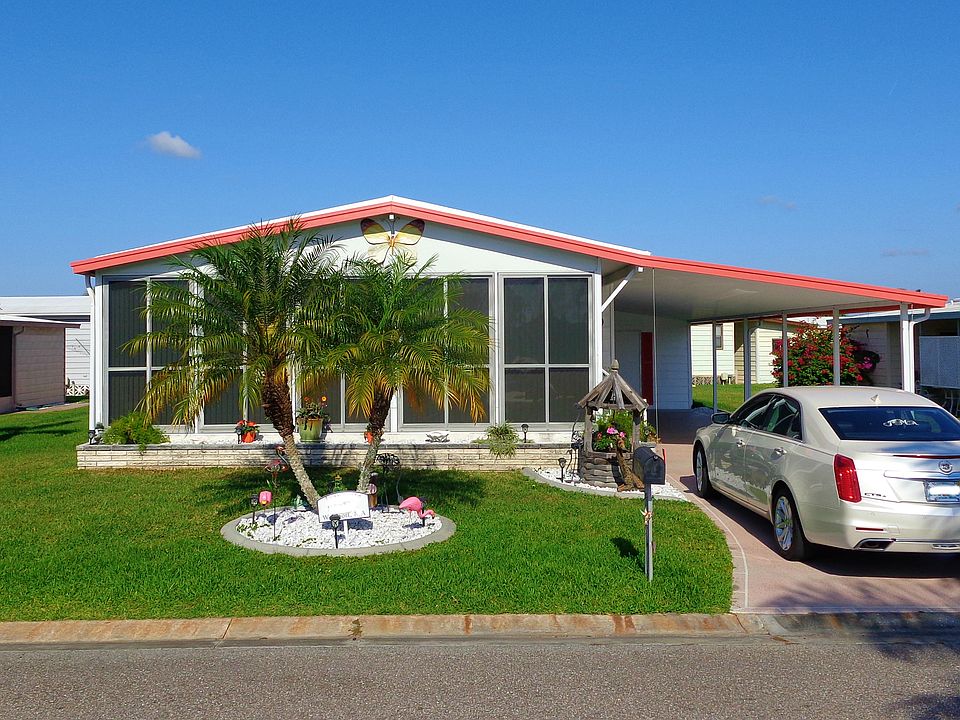 1st image of 290 Palm Harbor Dr