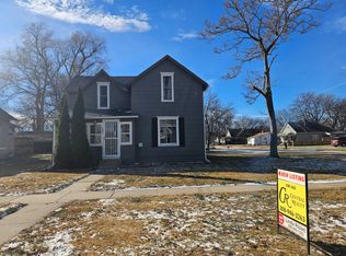 404 A Ave, Central City, NE 68826