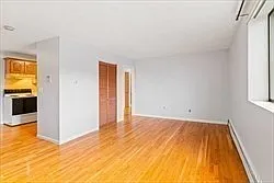 295 Main St #24 — Photo 5