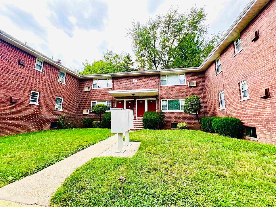 1st image of 241 W Passaic St APT 11B