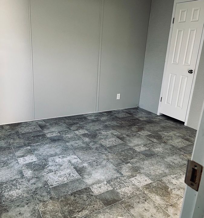1st image of 2848 Apollo Dr