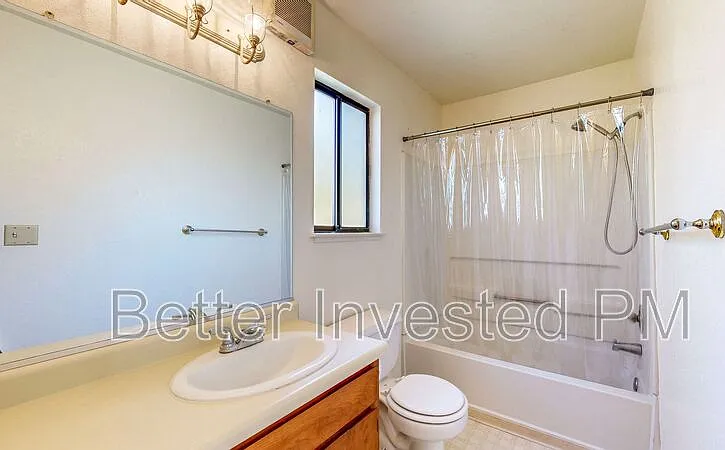 5222 Fulton Rd #12 — Photo 6