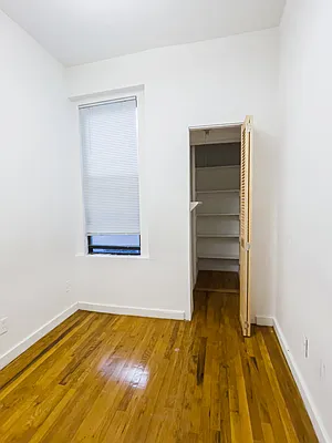 Rented by City Connections Realty | media 10