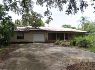 1188 Townsend Ln, Moore Haven, FL 33471