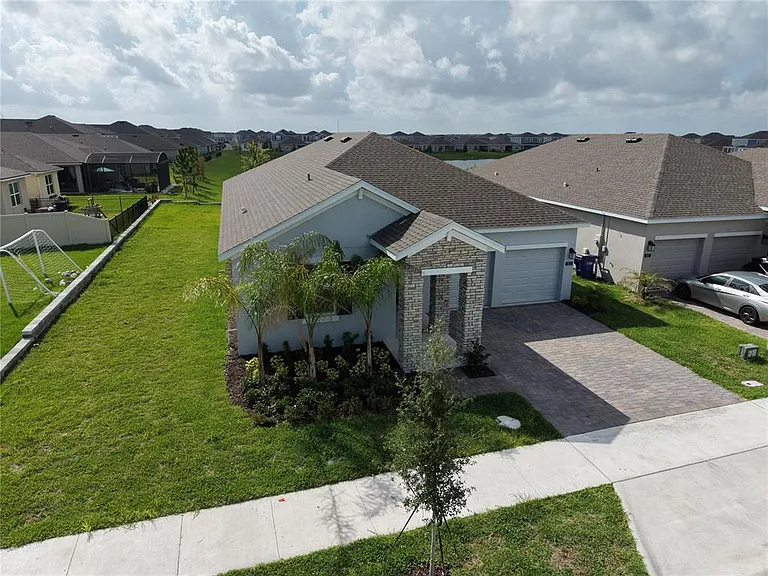 1831 Bright Sky Dr — Photo 40