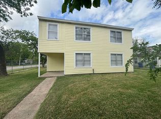1138 1st Ave N, Texas City, TX 77590