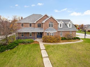 7700 Joliet Dr S, Tinley Park, IL 60477