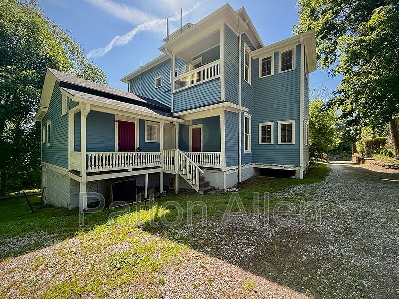 1st image of 33 Starnes Ave APT 4