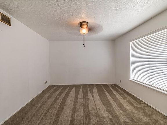 5th image of 10161 Dunbarton Dr
