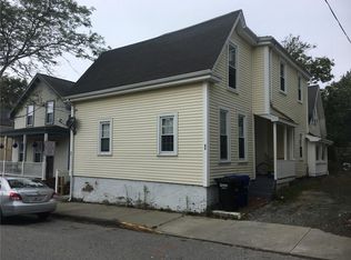 40-42 Lee Ave, Newport, RI 02840