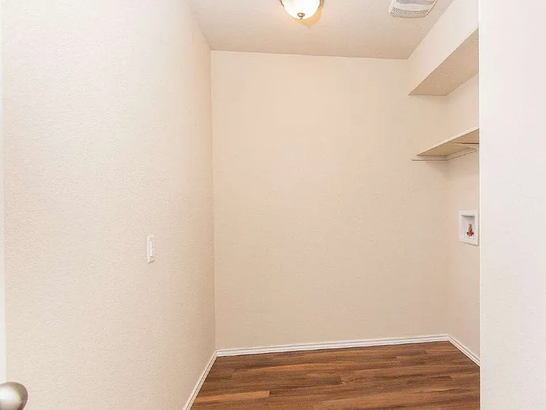 2319 Pintail Loop — Photo 16