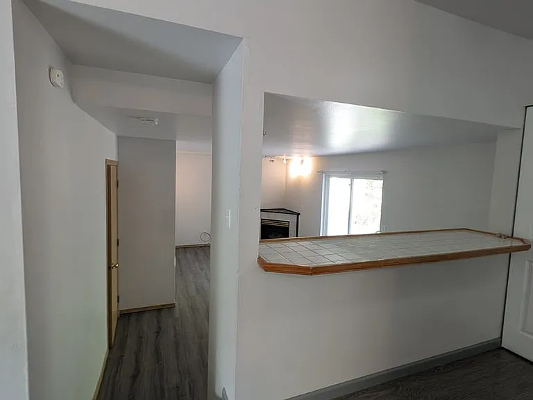 1762 Sage Ct — Photo 9