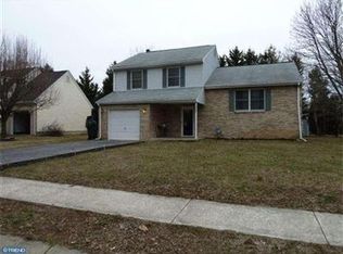 806 W 10th St, New Castle, DE 19720