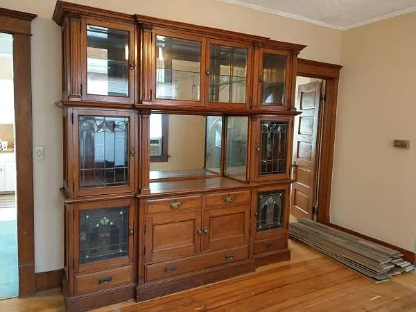 4819 Cass St — Photo 3